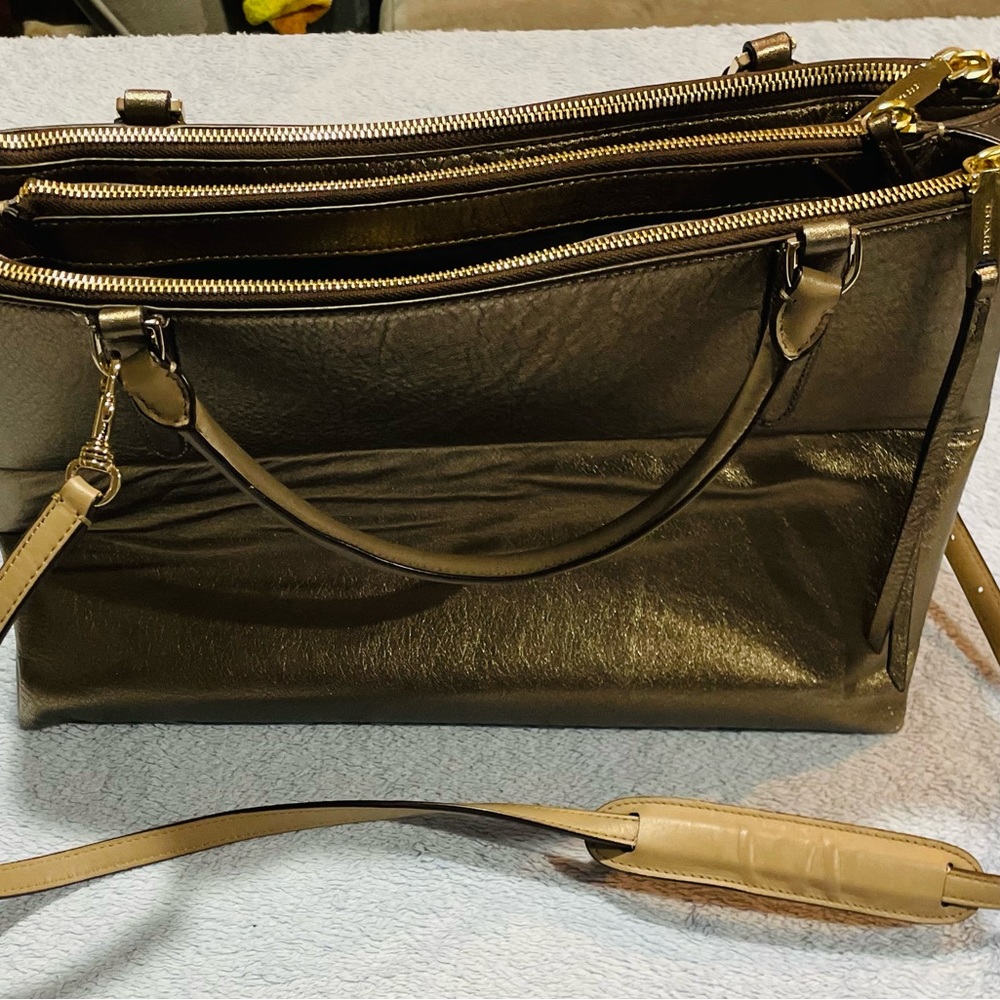 Coach Purse - Picture 12 of 15